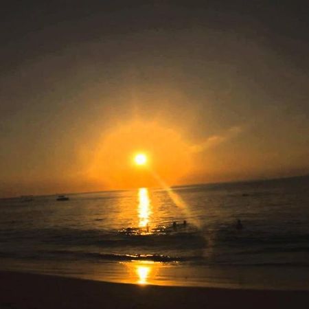 Suite Pe Na Areia- Espaco Independente Na Praia Do Curral Com Localizacao Privilegiada - Simplicidade E Comodidade Com O Por Do Sol Mais Lindo De Ilhabela - Melhor Custo Beneficio Para Ate 4 Pessoas , Na Av Jose Pacheco Do Nascimento Nº 7682 Zewnętrze zdjęcie