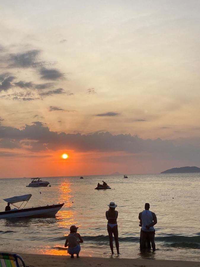 Suite Pe Na Areia- Espaco Independente Na Praia Do Curral Com Localizacao Privilegiada - Simplicidade E Comodidade Com O Por Do Sol Mais Lindo De Ilhabela - Melhor Custo Beneficio Para Ate 4 Pessoas , Na Av Jose Pacheco Do Nascimento Nº 7682 Zewnętrze zdjęcie