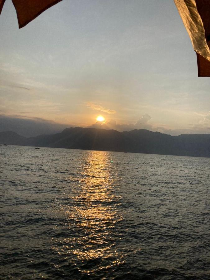 Suite Pe Na Areia- Espaco Independente Na Praia Do Curral Com Localizacao Privilegiada - Simplicidade E Comodidade Com O Por Do Sol Mais Lindo De Ilhabela - Melhor Custo Beneficio Para Ate 4 Pessoas , Na Av Jose Pacheco Do Nascimento Nº 7682 Zewnętrze zdjęcie